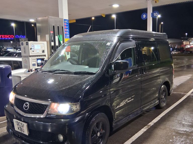 This beatifull van just £9995 available NOW !  vans sell quickly .... 